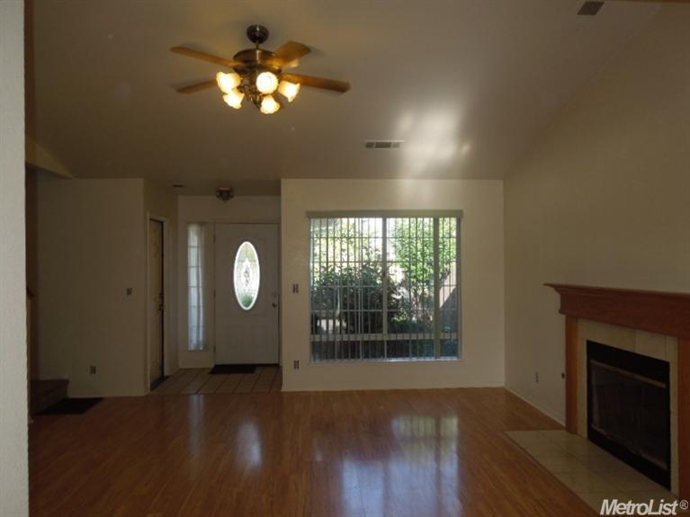 1725 Cashmere Dr, Modesto, CA 95355 photo 3