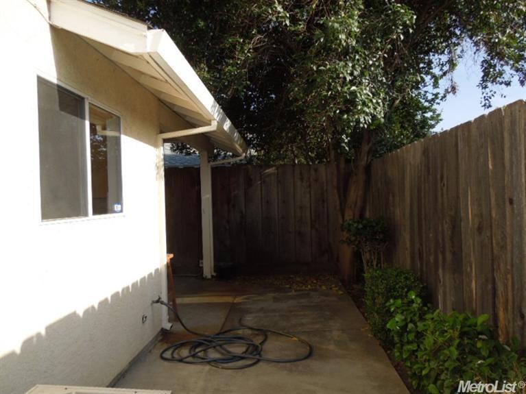 1725 Cashmere Dr, Modesto, CA 95355 photo 23