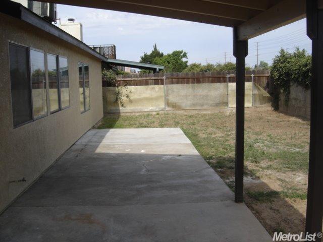 3821 Wild Palms Dr, Modesto, CA 95355 photo 7