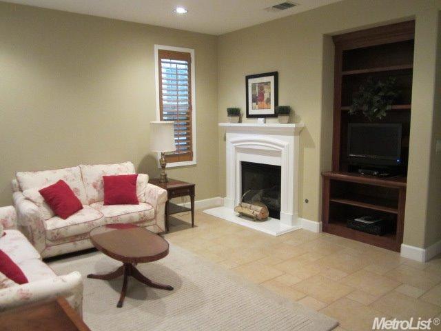 2247 Cedrus Dr, Tracy, CA 95376 photo 2