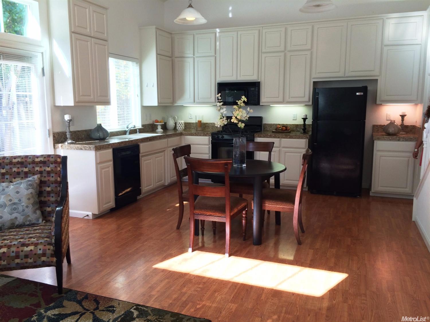 3126 Albany Cir, Davis, CA 95618 photo 4