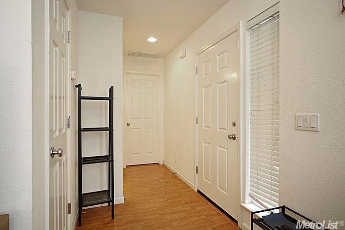 3126 Albany Cir, Davis, CA 95618 photo 3