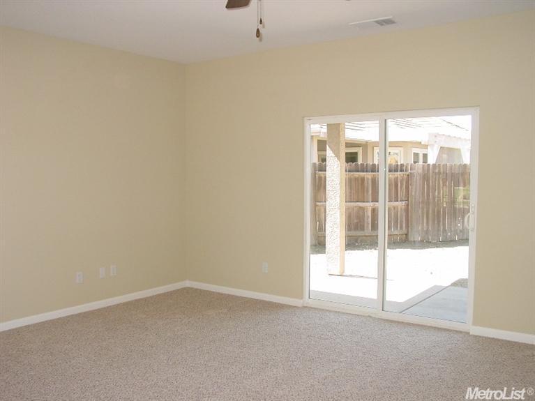 815 Seventh St, Ripon, CA 95366 photo 1