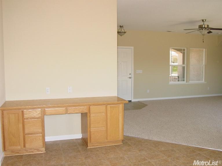 815 Seventh St, Ripon, CA 95366 photo 8