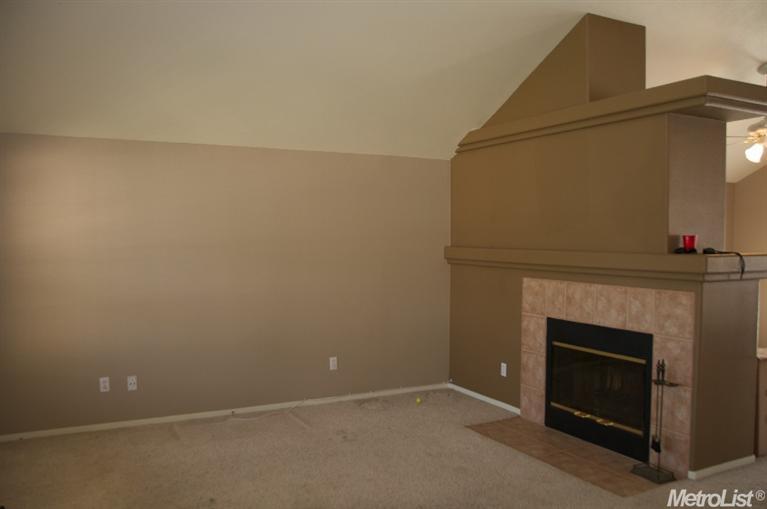 2720 Puccini Pl, Modesto, CA 95358 photo 1