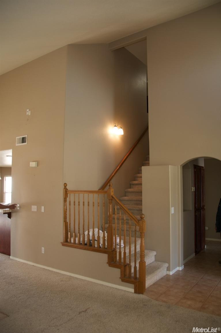 2720 Puccini Pl, Modesto, CA 95358 photo 2