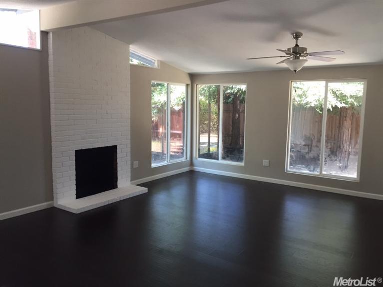 2221 Walnut Ave, Carmichael, CA 95608 photo 4