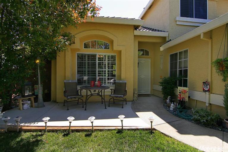 104 Cassin Ct, Folsom, CA 95630 photo 2