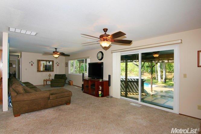 7615 Barnes Ln, Loomis, CA 95650 photo 12