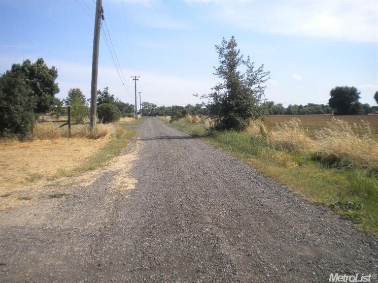14155 Ganzer Rd, Galt, CA 95632 photo 3