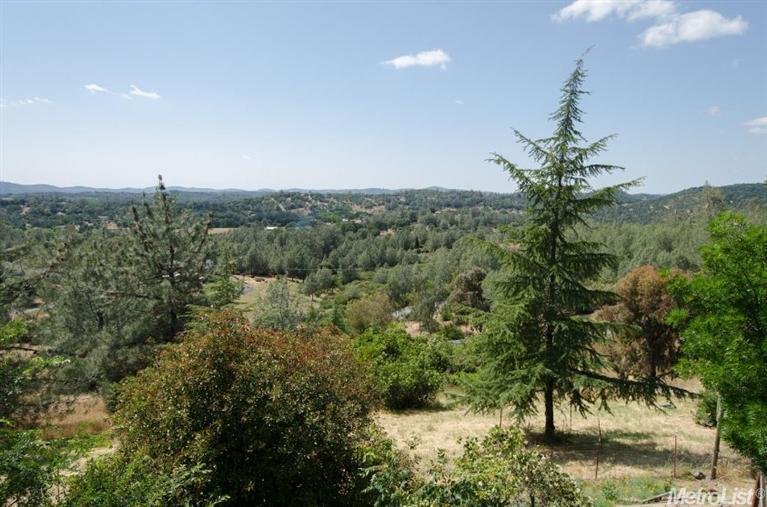 3211 Ken Derek Ln, Placerville, CA 95667 photo 4