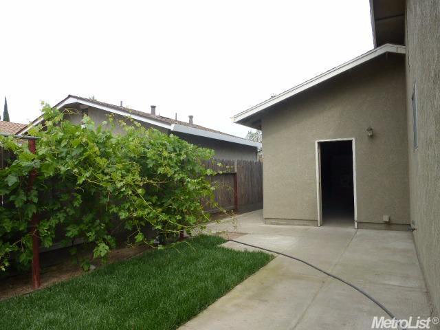1685 Wagner Dr, Turlock, CA 95380 photo 13