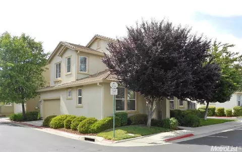 821 Courtyards Loop, Lincoln, CA 95648 photo 1