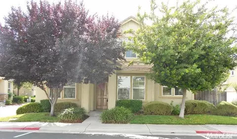821 Courtyards Loop, Lincoln, CA 95648 photo 3