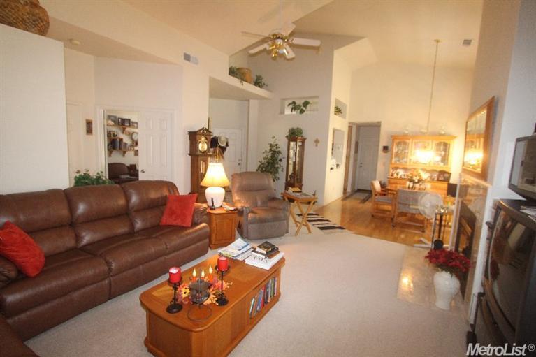 4420 Copper Crest Ln, Modesto, CA 95355 photo 3