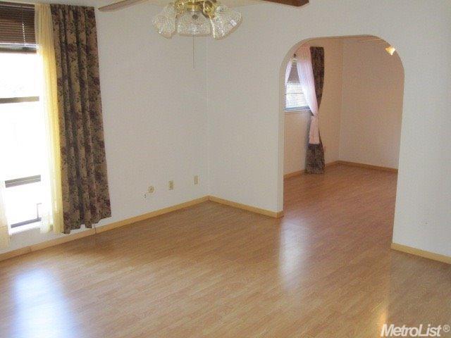 1105 Freedom Ct, Tracy, CA 95376 photo 8