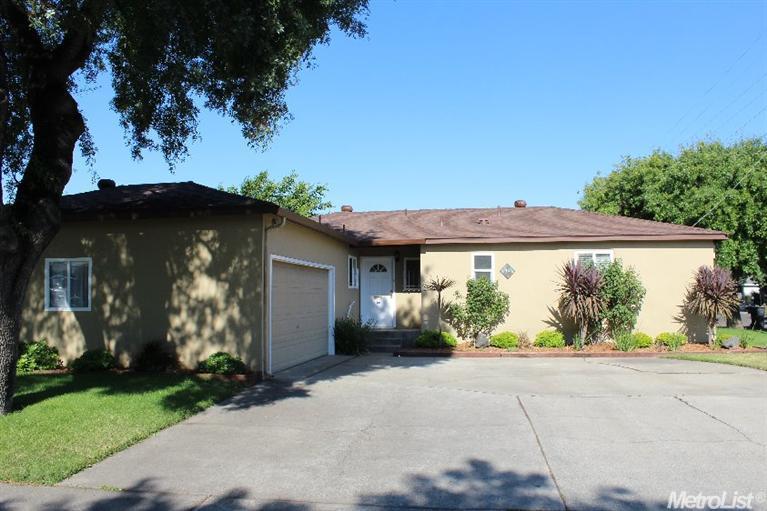 1706 Dillon, Modesto, CA 95350 photo 2