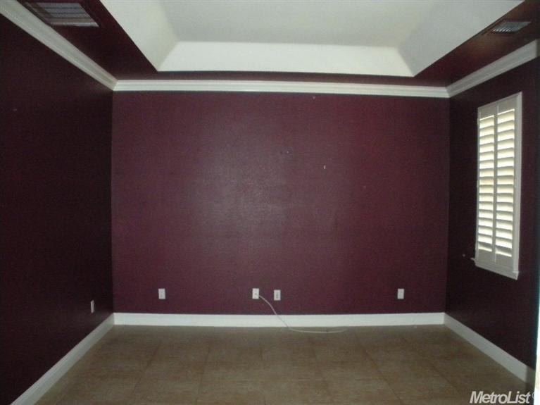 1261 Burman, Turlock, CA 95382 photo 3
