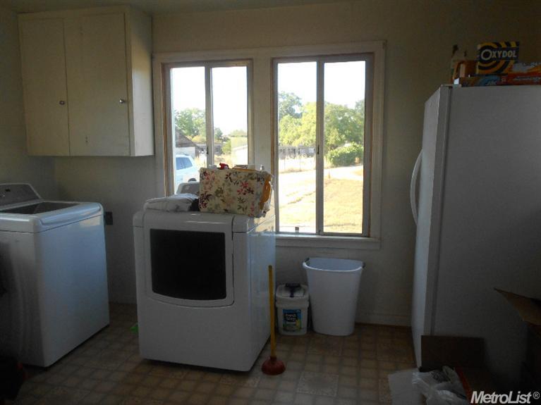 710 6th, Wheatland, CA 95692 photo 8