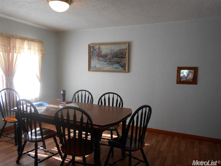 710 6th, Wheatland, CA 95692 photo 4