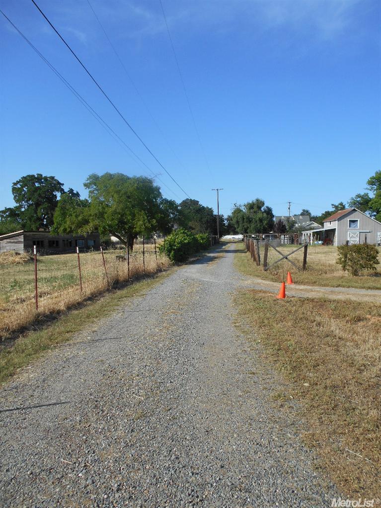 710 6th, Wheatland, CA 95692 photo 9