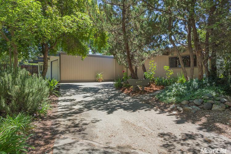 4127 Scranton Cir, Carmichael, CA 95608 photo 1