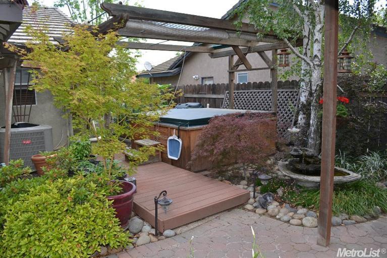 1162 W Springer Dr, Turlock, CA 95382 photo 12