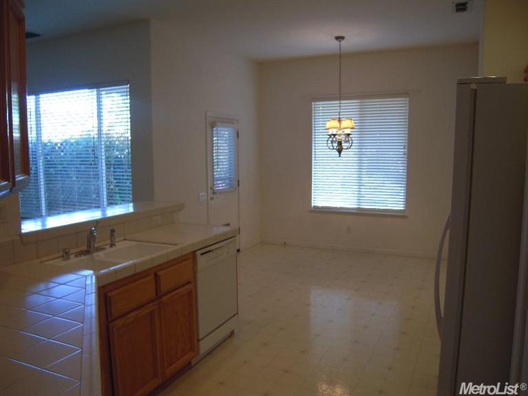 2801 Executive Ct, Rocklin, CA 95765 photo 9