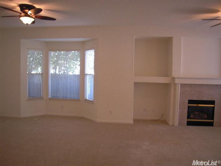 2801 Executive Ct, Rocklin, CA 95765 photo 4
