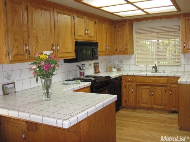 2421 Ellison Dr, Modesto, CA 95355 photo 4
