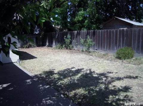 656 Carson Ave, Manteca, CA 95337 photo 12