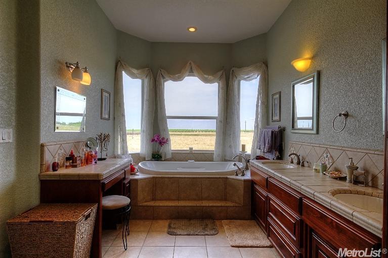 28500 Carter Rd, Escalon, CA 95320 photo 12