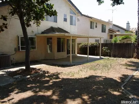 3813 Sharpsburg Dr, Modesto, CA 95357 photo 9