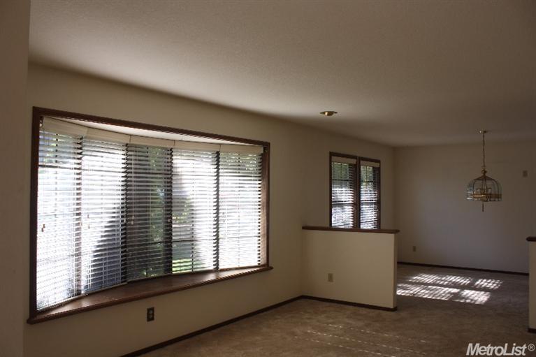 3413 Sash Ct, Modesto, CA 95356 photo 9