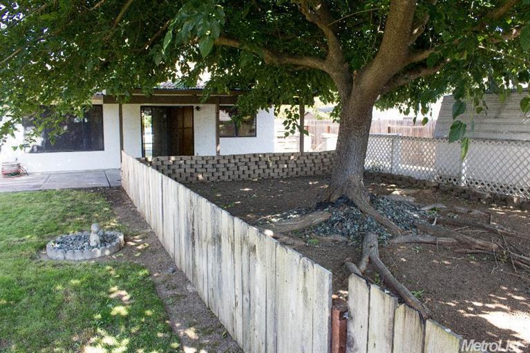 151 Brodiewest Ct, Galt, CA 95632 photo 21