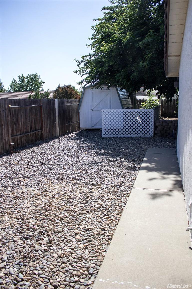 151 Brodiewest Ct, Galt, CA 95632 photo 14
