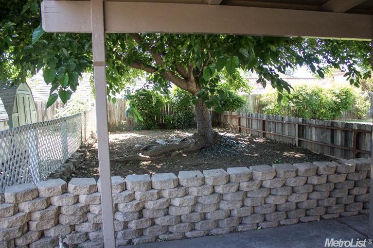 151 Brodiewest Ct, Galt, CA 95632 photo 15