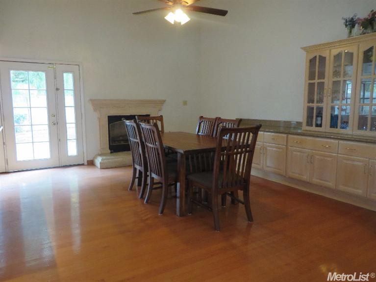 917 Arambel Dr, Patterson, CA 95363 photo 5
