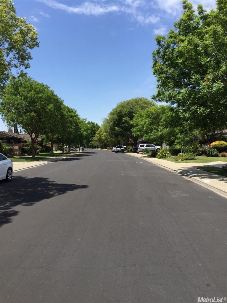 405 Hamden Ln, Modesto, CA 95350 photo 6