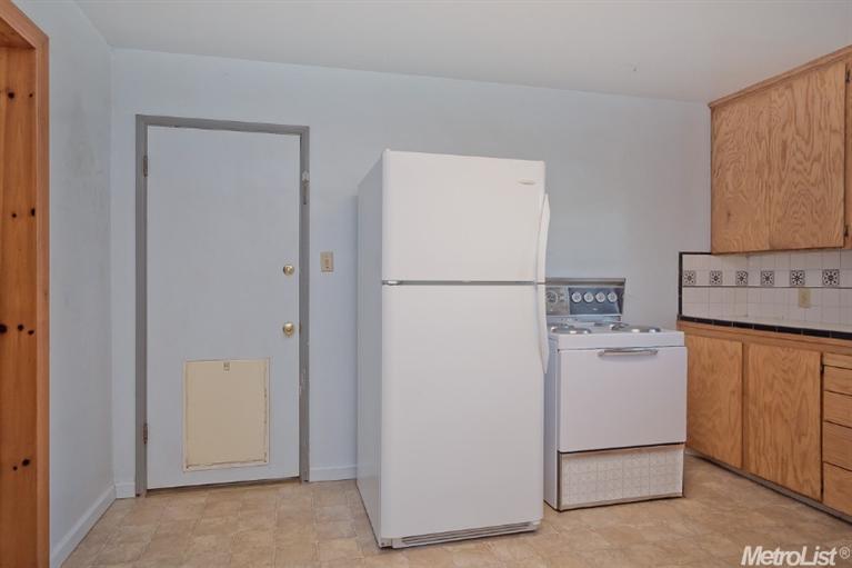 1613 Wolf Ave, Modesto, CA 95358 photo 12