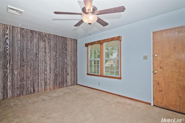1613 Wolf Ave, Modesto, CA 95358 photo 5