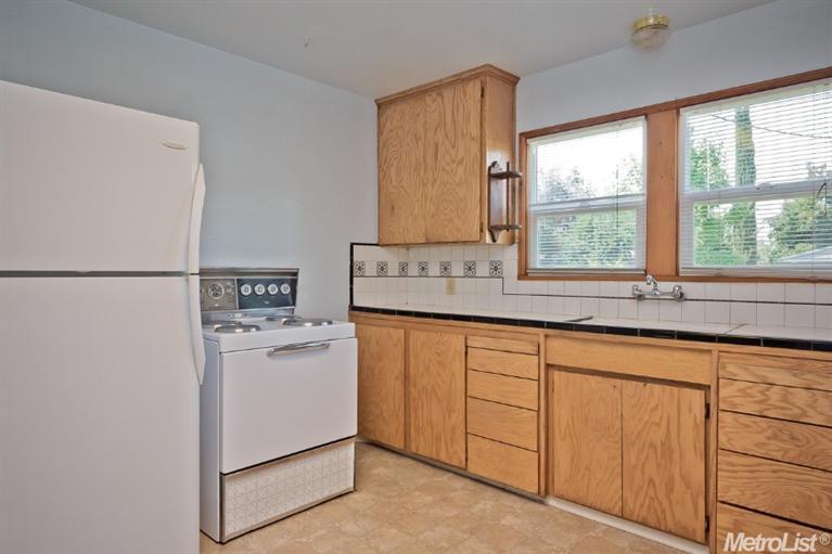1613 Wolf Ave, Modesto, CA 95358 photo 10