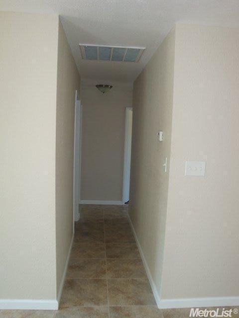 1016 Mathia Dr, Modesto, CA 95351 photo 7