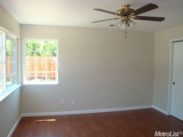 1016 Mathia Dr, Modesto, CA 95351 photo 13