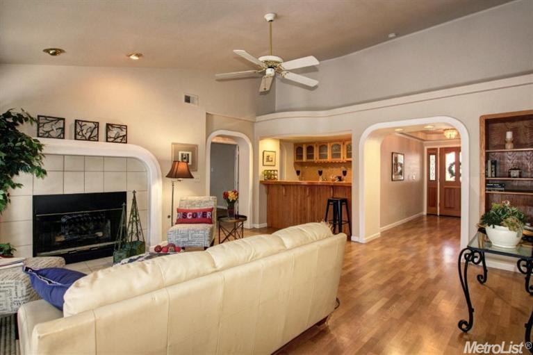 3830 Hillgrove Way, Carmichael, CA 95608 photo 11