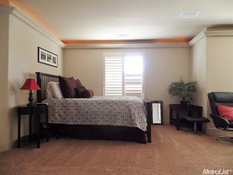 1804 New Chesham Ct, Modesto, CA 95355 photo 22