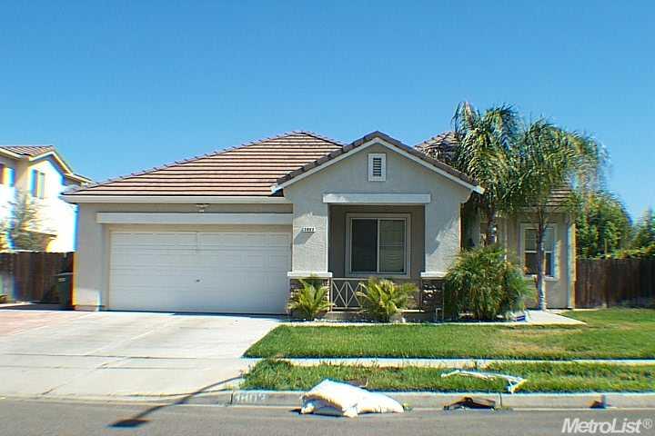 3803 Waynesboro Dr, Ceres, CA 95307 photo 1