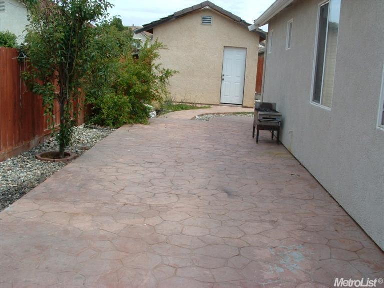3803 Waynesboro Dr, Ceres, CA 95307 photo 6