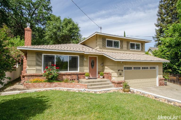83 Dennis St, Sutter Creek, CA 95685 photo 1