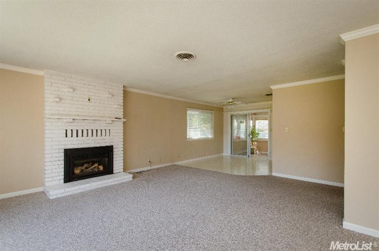 83 Dennis St, Sutter Creek, CA 95685 photo 3